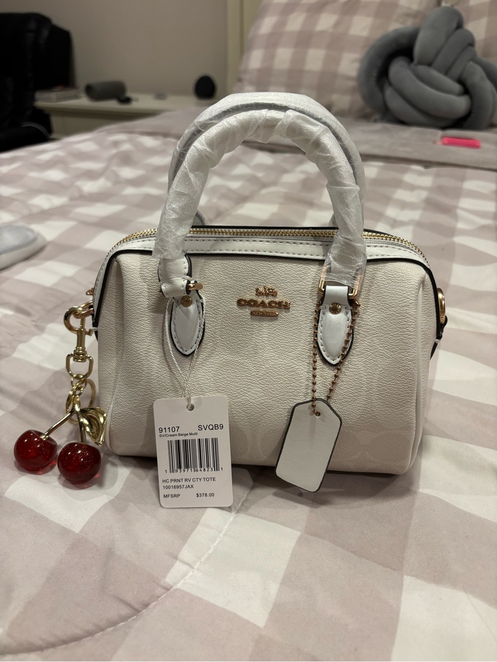 Coach Cream Beige City Tote Bag NWT 🍒